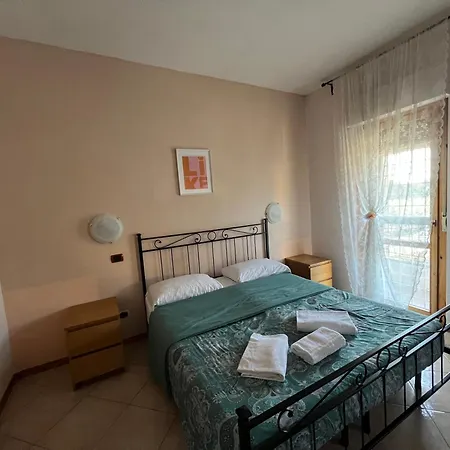 Nuova Fiera Apart. פונטה גלריה